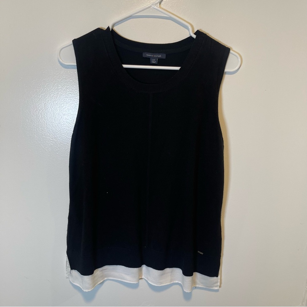 Tommy Hilfiger Black and‎ White Sleeveless Top women’s size large